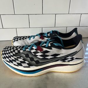 Saucony Endorphin Pro 2